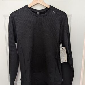 Lululemon Engineered Warmth Long Sleeve Men's Medium Slim Fit Black